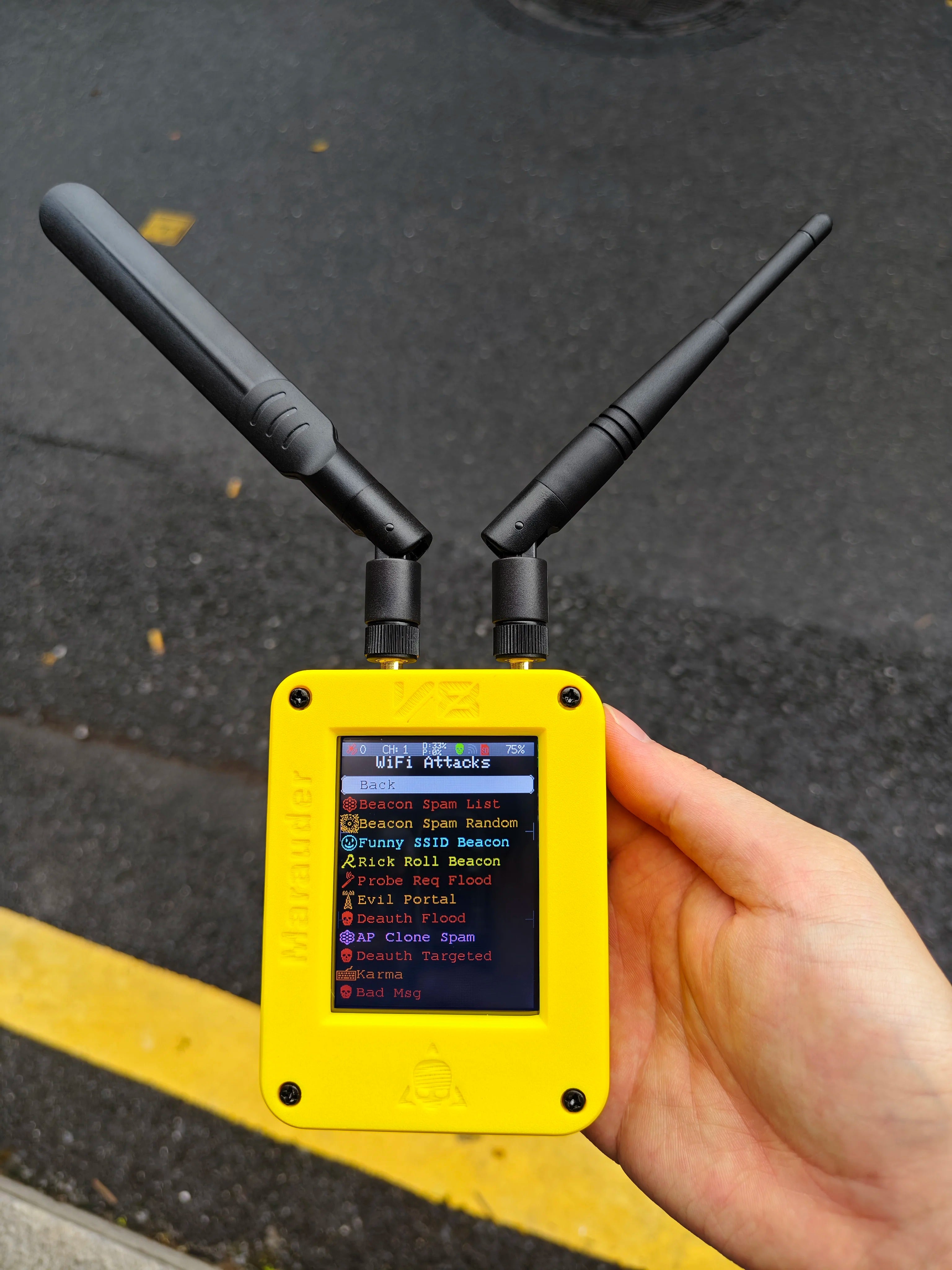ESP32 Marauder V8 Ultimate Version 2.8 Inch Touch Display Dual Band WiFi Bluetooth GPS Support 2.4G & 5G Signal Wireless Tool